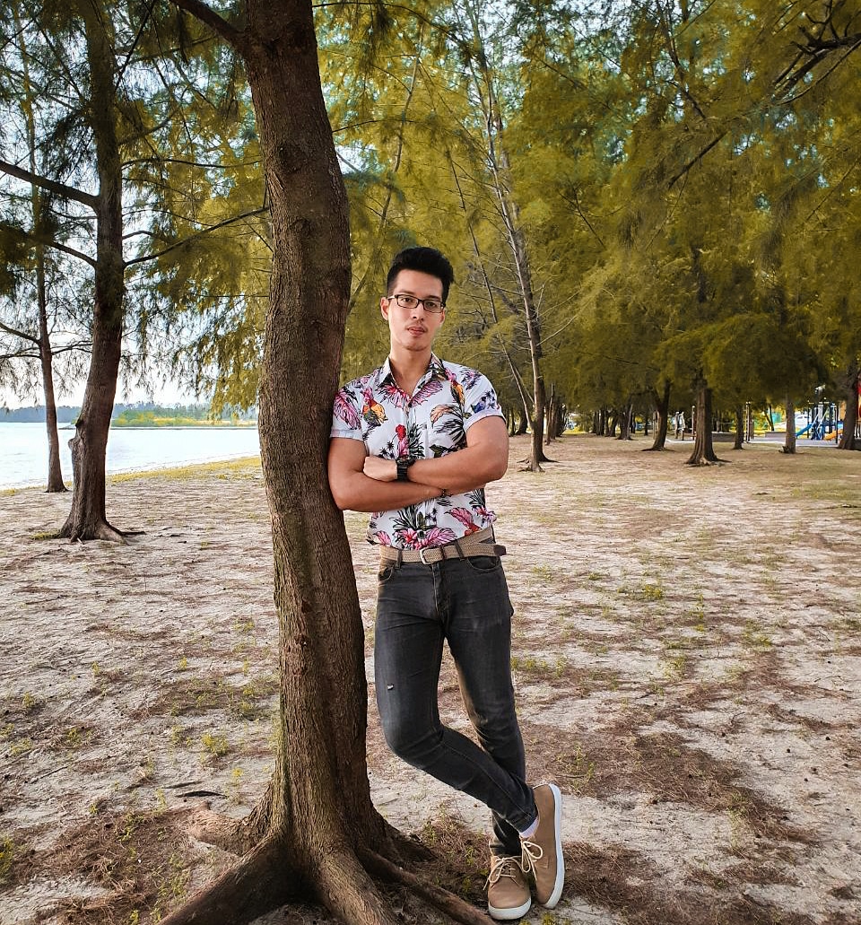 Feifeilaaa's tweet photo. The pose name:
Hey, i am bored here!
Wanna hang out?
🤣
-
-
-
-
#modeling #model #malaysiamodel #job #runway #photoshoot #talent #usher #freelance #menmodel #ootd #beachmodel #fitmodel #menswear #muscletalent #modellelaki #menmodel #fedz #nevergiveup https://t.co/A9HlfatGG1
