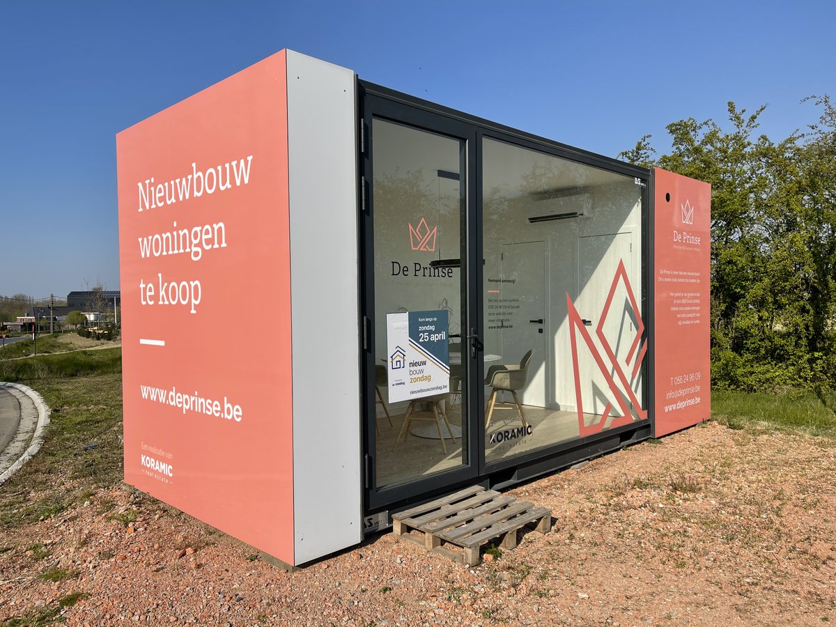 KoramicRE's tweet photo. 🔍 Een nieuwbouwwoning van naderbij bekeken. 

Vandaag op Nieuwbouwzondag kan je je nieuwe (t)huis in Marke vinden. Ons nieuwbouwproject De Prinse heeft na een succesvolle verkoop fase 1, de werken van fase 2 reeds opgestart. https://t.co/axHu35NRQ9 

#koramic #marke #nieuwbouw https://t.co/dc7FYYi7HI