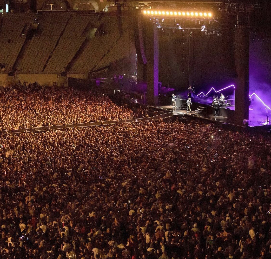 _jesusespinosa_'s tweet photo. Nueva Zelanda, este fin de semana. El país ha eliminado ya el distanciamiento social y el límite de personas que pueden juntarse. La vida tal y cómo la conocíamos. https://t.co/VgCwvyce5E