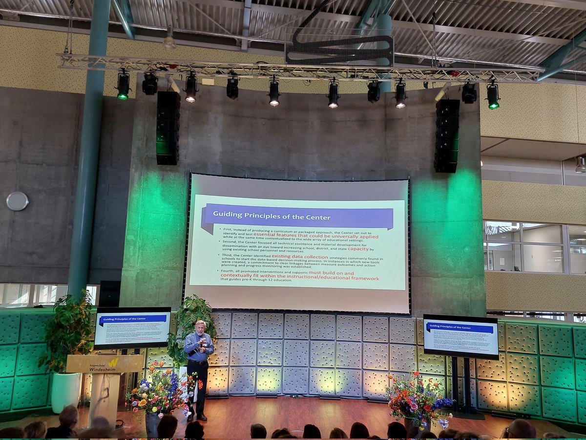 Conférence de Tim Lewis - Building environnements to increase the likelihood of student social, emotional and behavioral well-being 
#pbs <a href="/Windesheiminfo/">Hogeschool Windesheim (inactief)</a> <a href="/INAS_UMONS/">INAS</a> @explicite_be @marie_bocquil