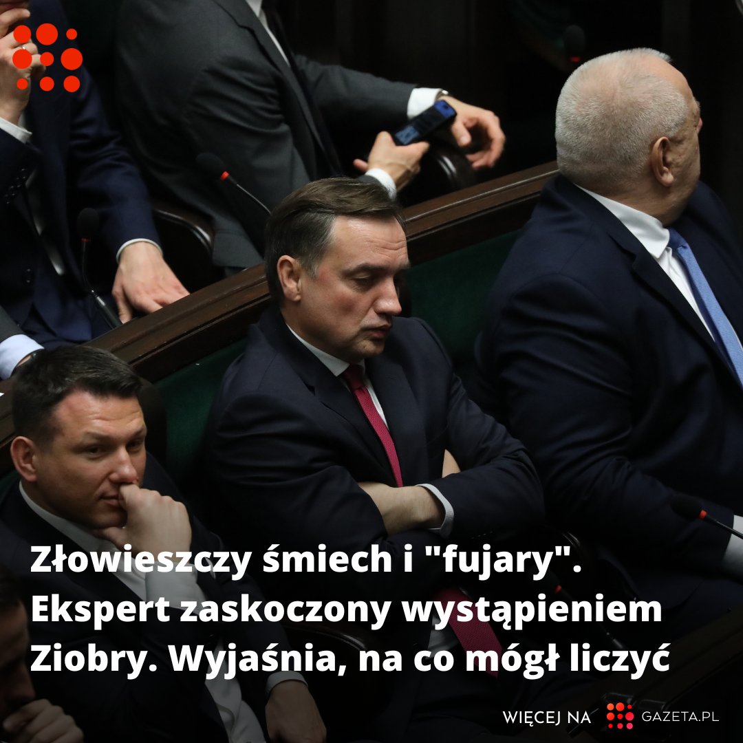 gazetapl_news's tweet photo. - Różne zachowania polityków z pierwszego posiedzenia Sejmu należy rozpatrywać w kontekście rywalizacji - skomentował dla https://t.co/nnvoUwhs2X dr Sergiusz Trzeciak (@SergiuszT), ekspert od marketingu politycznego https://t.co/L8v9B2LfxC