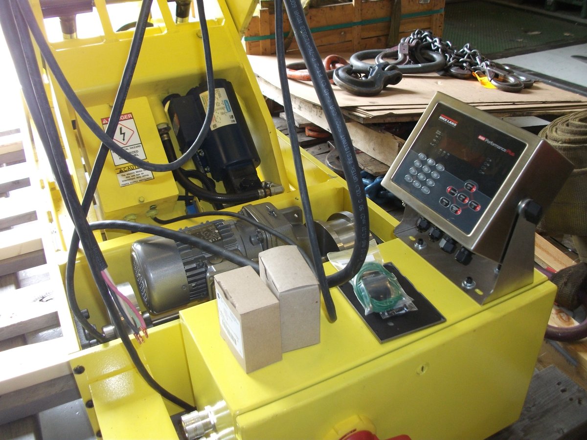 LiftWisco's tweet photo. Custom industrial lift tables for all of your material handling needs. For a quotation, fill out our online form: https://t.co/eezehHsXXE
#LiftTable #materialhandlingsolutions #liftingdevices https://t.co/fAQ8RvbFOM