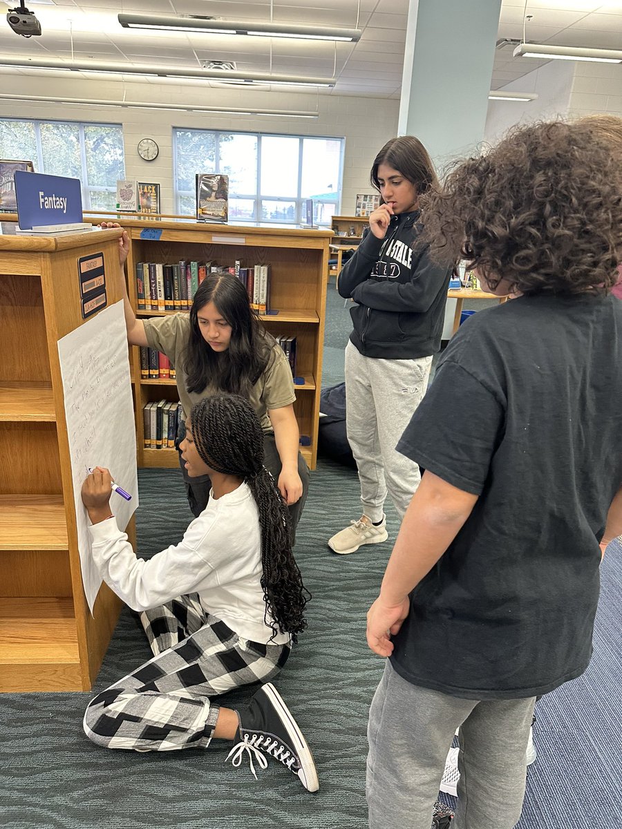 South County Middle School Library tweet media