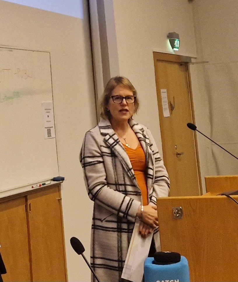 Tiesitkö että uusiomateriaalin elinkaari voi olla neitseellistä pidempi? opin paljon, niin <a href="/ramboll_fi/">Ramboll Finland</a> kollegoilta (Marjo, Juha, Taavi, Merja, Jukka) kuin #uuma vuosipäivän puheenjohtajilta <a href="/IinaKallio/">Iina Kallio</a> <a href="/EspooEsbo/">Espoon kaupunki</a> Timo Tirkkonen <a href="/vaylafi/">Väylävirasto</a> Mikko Suominen <a href="/helsinki/">Helsingin kaupunki</a>