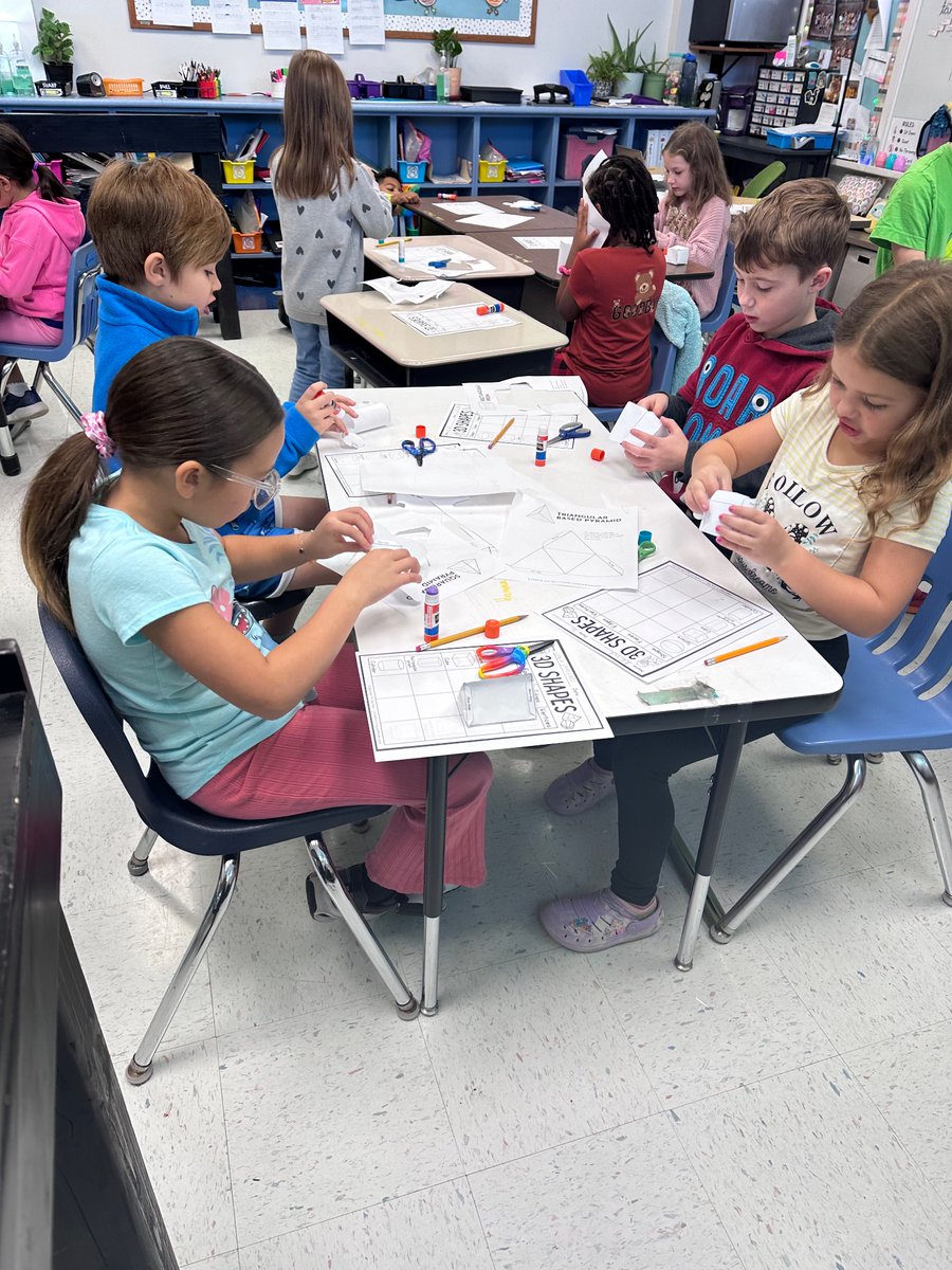 GarzainFirst's tweet photo. Exploring attributes of 3-D figures by building them! https://t.co/oiQb8GTDae