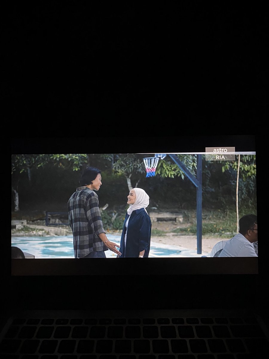 ilovzsml's tweet photo. no matter what happened, i know these two will always got each other's back 🥹😔💖

#MyFamousExBoyfriend https://t.co/v0d0qHBSy6