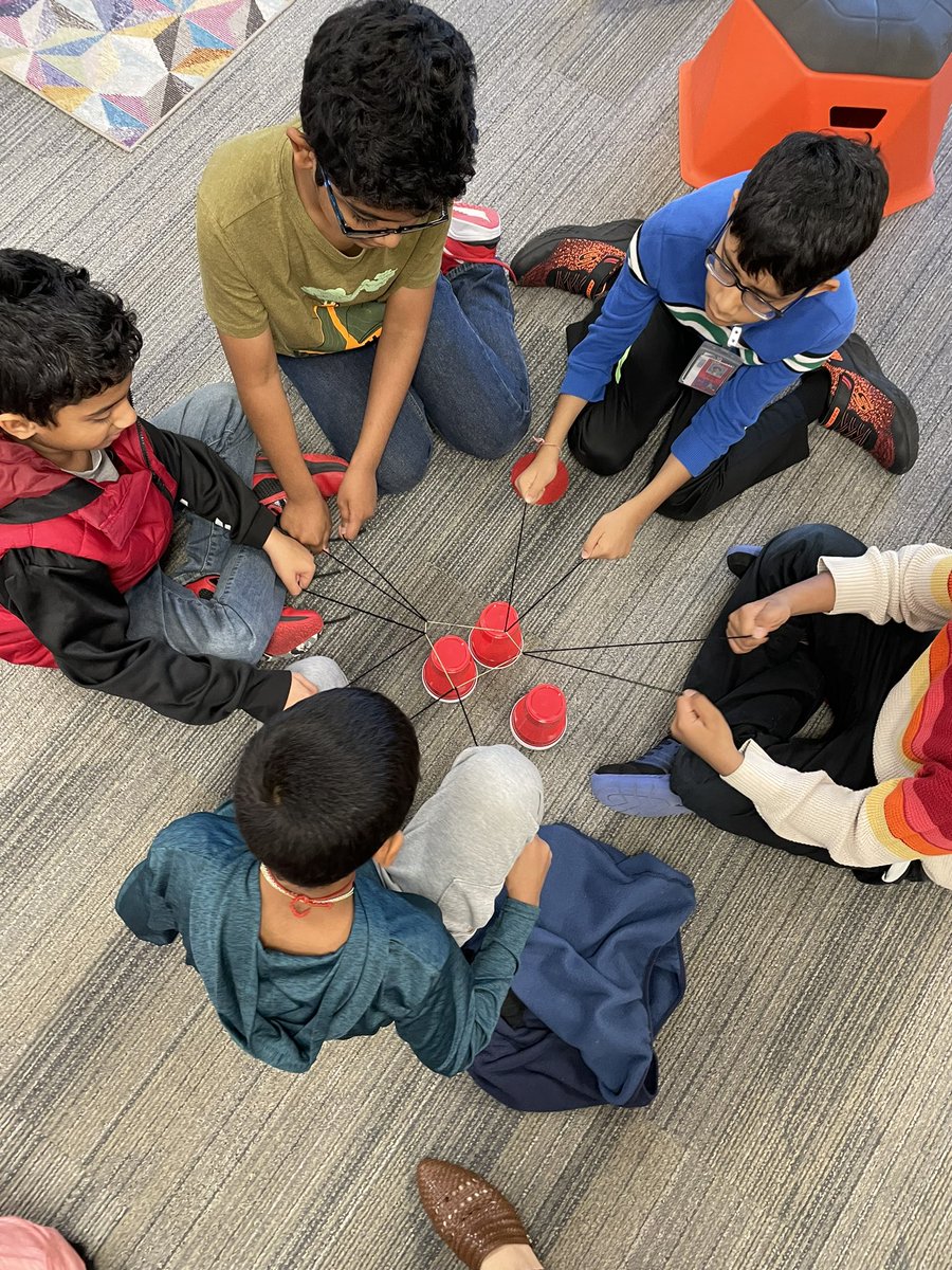 MrsMyersCRE's tweet photo. We had fun goal setting and practicing teamwork this morning with Second Step during our morning meeting! https://t.co/IPceWuFA3h