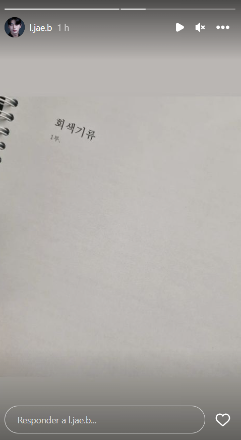 comeusbloficial's tweet photo. 📰 Al parecer Lee Jae Bin (protagonista de#ChocoMilkShake) estará en el elenco de otro BL coreano llamado "#GrayCurrents"
Cha Soo Hyuk quien no tiene aspiraciones en la vida y Lee Yoon Dae quien termina con su novia y no sabe a donde ir, ahora vivirán juntos #회색기류 #ComeUsbl https://t.co/hGm2AHpxqp