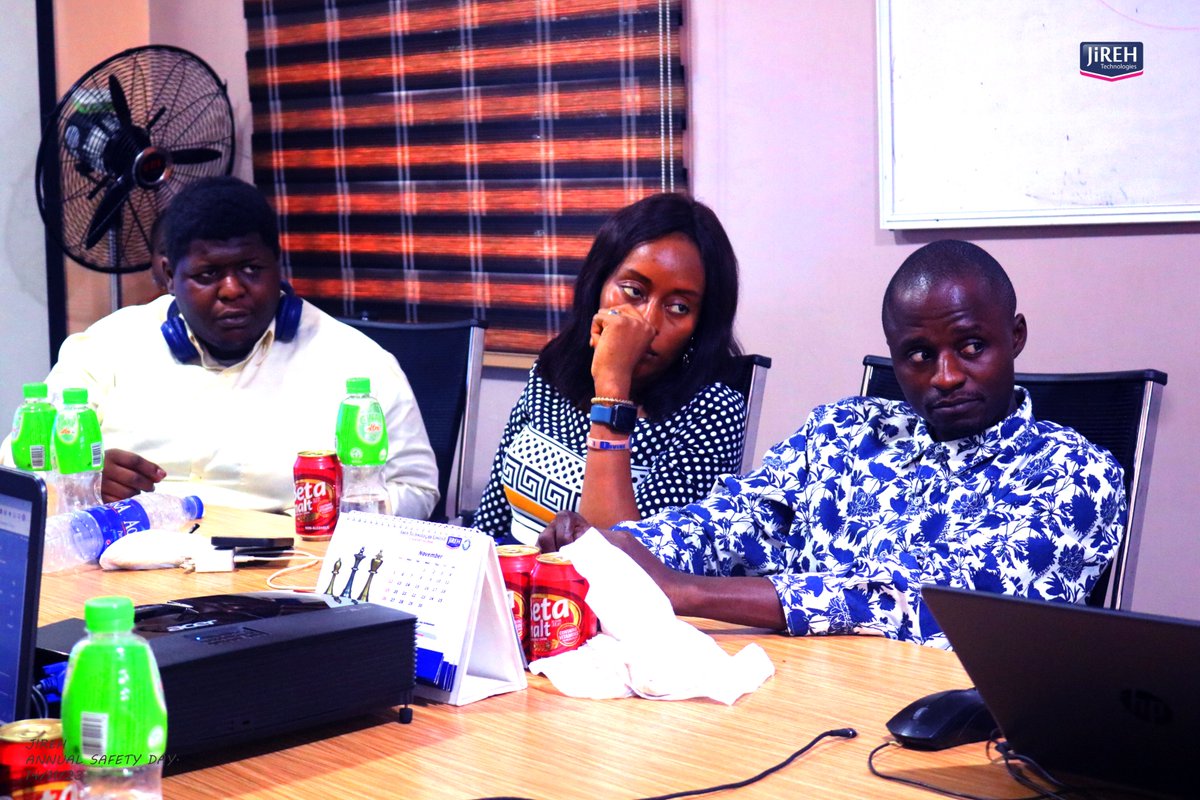 Jirehtech_ng's tweet photo. Our Annual Safety and Award Day at Jireh Technologies Limited was a tremendous success!

We reiterated the crucial importance of safety at workplace, home and life generally to our incredible staff.

#SafetyDay #Award #Jireh #security #asuu #rema #NLC #tems #kaduna #cctv #camera https://t.co/PIUOzMKfyg