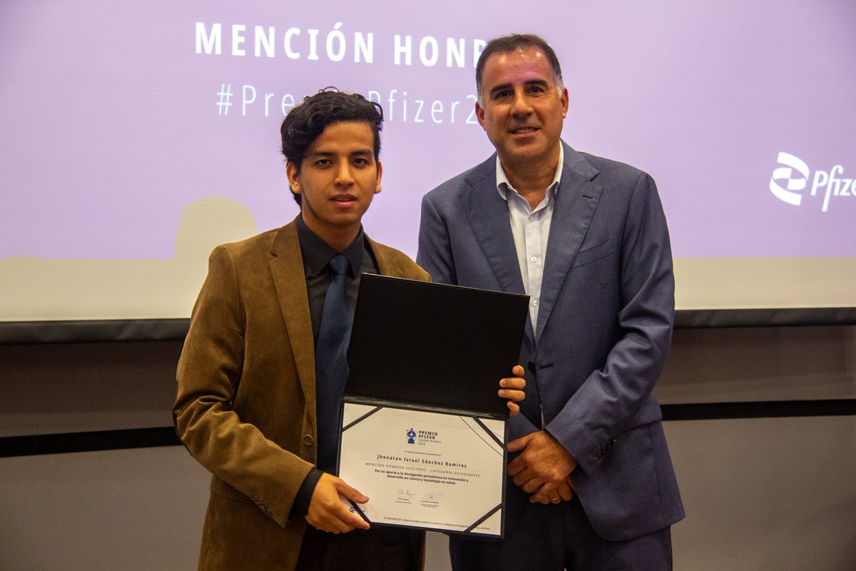 ubausate's tweet photo. La Universidad Jaime Bausate y Meza se enorgullece al anunciar que Jhonatan Sánchez, Marisse Solis y Mabel Alva, estudiantes del 10mo ciclo de Periodismo, quedaron finalistas en el concurso "Divulgación en Innovación y Desarrollo en Ciencia y Tecnología en Salud" de @pfizer_news. https://t.co/qzXoaVBFfI