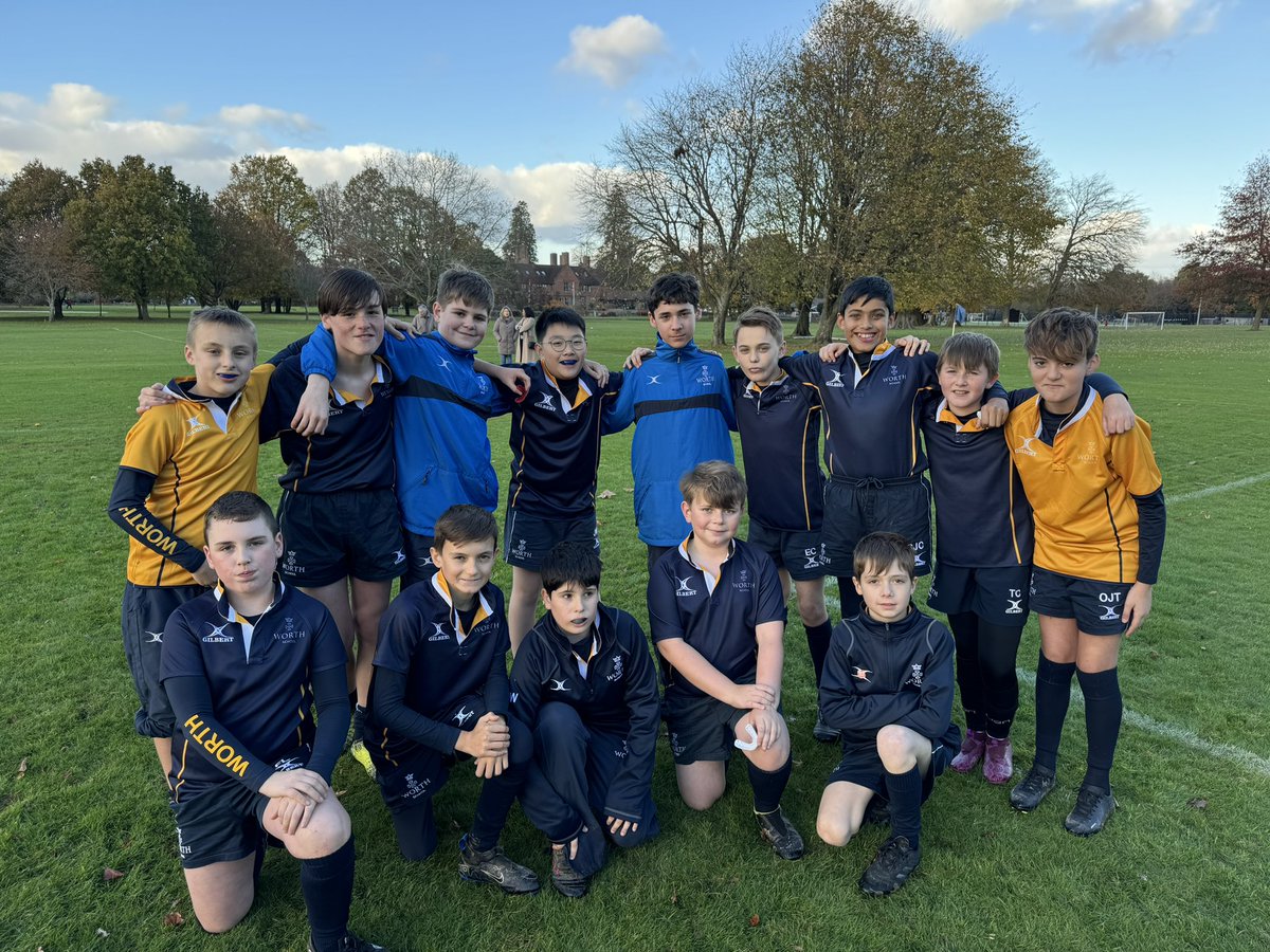 Beautiful day for our first junior rugby matches. Thanks to <a href="/HandcrossPark/">Handcross Park</a> for hosting us.
#worthrugby