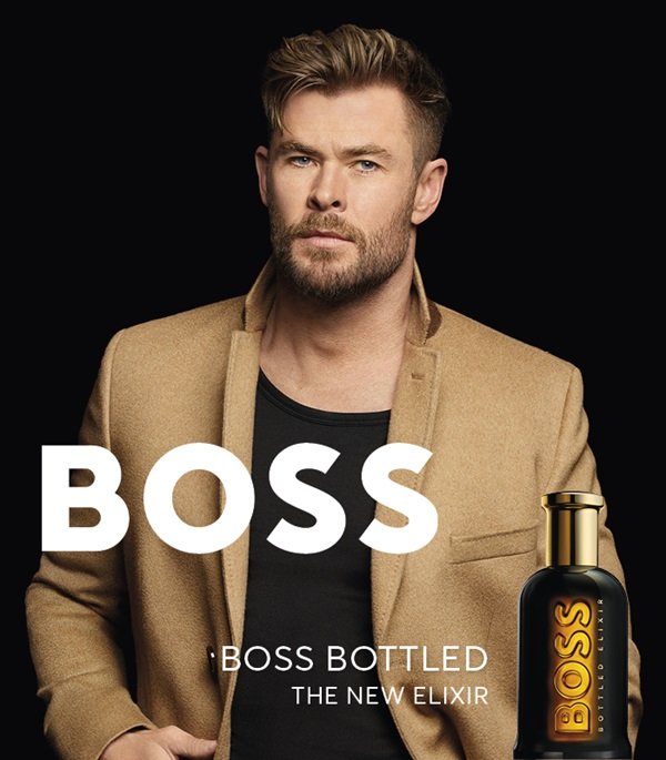 eaudebeaux's tweet photo. #ChrisHemsworth, el embajador de los perfumes Boss Bottled,  regresa para ser la imagen de #BossBottledElixir. ¿ya vieron las visuales de la campaña? Hemsworth derrocha una elegancia atemporal con un outfit que refleja las tonalidades del frasco.  https://t.co/oStZiR2Xqe https://t.co/aDpGnIWsTb