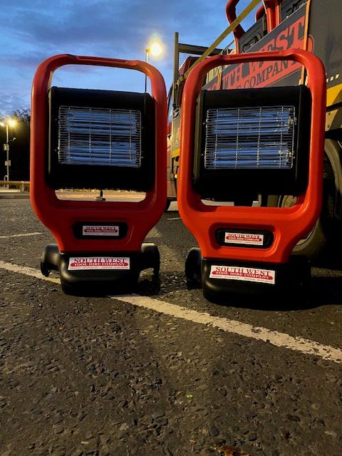 SouthWestTool's tweet photo. STAY WARM THIS WINTER WITH SOUTH WEST TOOL HIRE🔥

Get your rad heaters today, great for heating those cold spaces. Check out our wide range to find the right one for you: https://t.co/V1YtjFbgUx

Bristol: 0117 953 1216
Exeter: 01392 363778

#southwesttoolhire #winter #heating https://t.co/IDEqLbgfaB