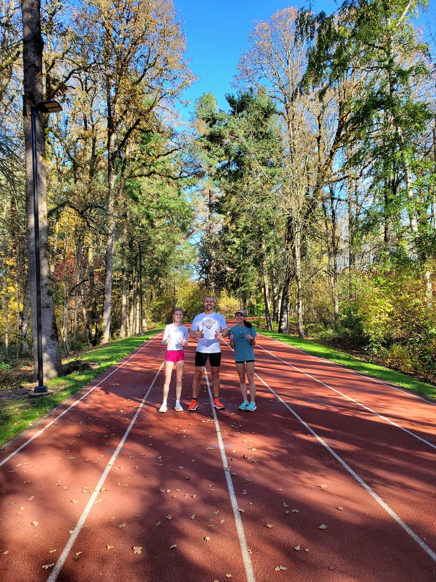 Georgetown College XC&TF tweet media
