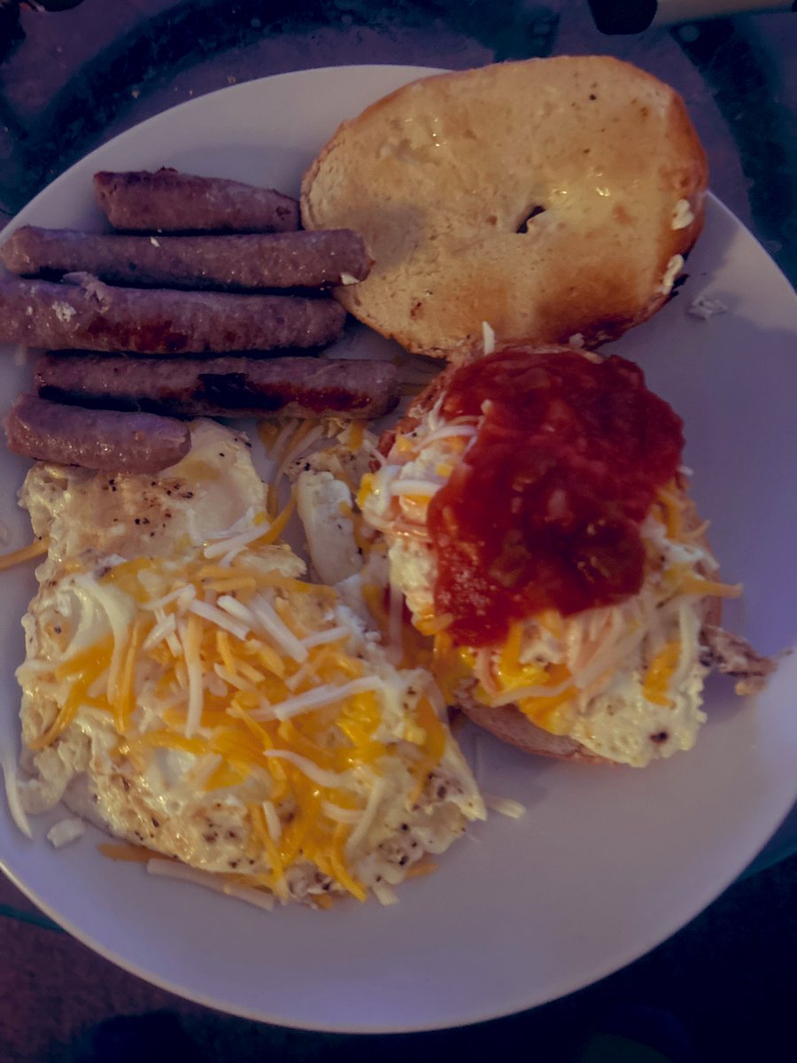 JustUrAvgFlyGuy's tweet image. Who’s hungry Fam 
#LetsBreakBread 
#HTTC