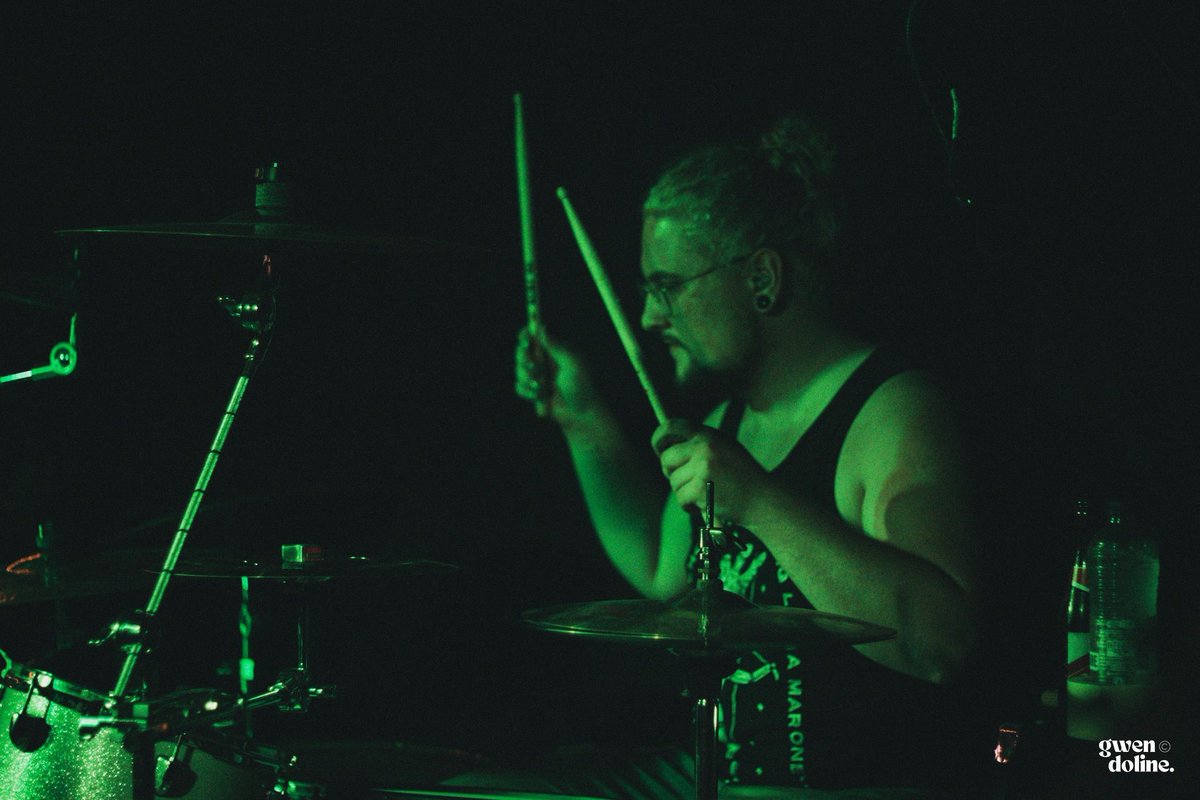 previseofficial's tweet photo. We've preformed 'Catalyst' most recently on the 14th of October.
Kenley always murders the drums on this song. 
Just 2 more days before we release it to the world.

https://t.co/4mVDqBFURp 

📸 @apple_sien https://t.co/ub5r9PQyAG