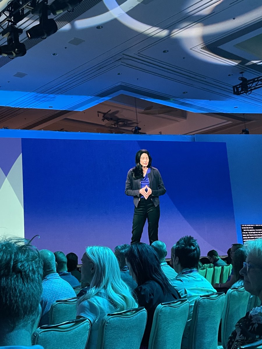 ProfitFirstPros's tweet photo. "Growth starts where discomfort starts." - Marianna Tessel
#QBConnect #QuickBooksConnect https://t.co/olZLunEkzj