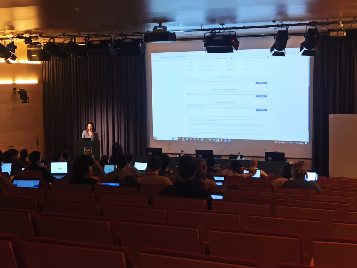 Los workshops ya estan en marcha #XIIIConfES #rstatsEs