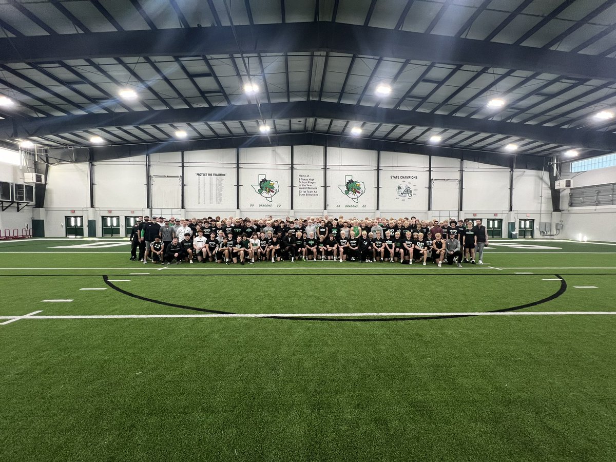 coachrdodge's tweet image. We appreciate the HOF @DeMarcusWare taking time out of his busy schedule to come talk to us this morning! Iron Sharpens Iron!