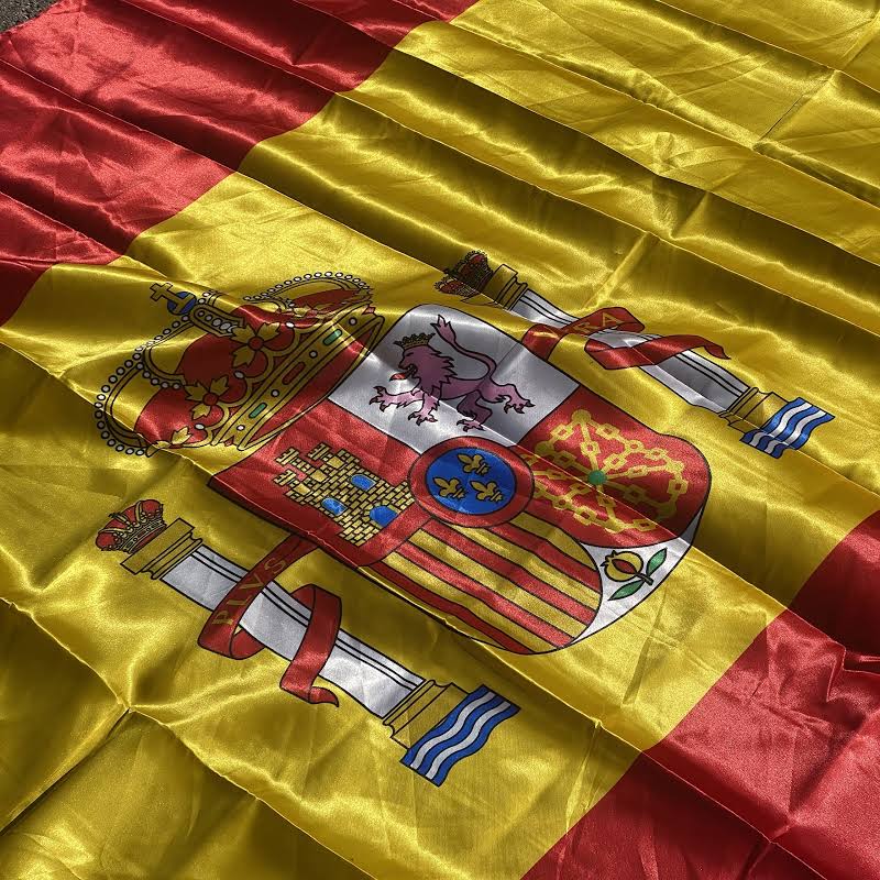 ElToreroUD's tweet photo. España no se Rompe España no se Rompe España es una sola Grandísima y libre https://t.co/yvj2TCx9Yk