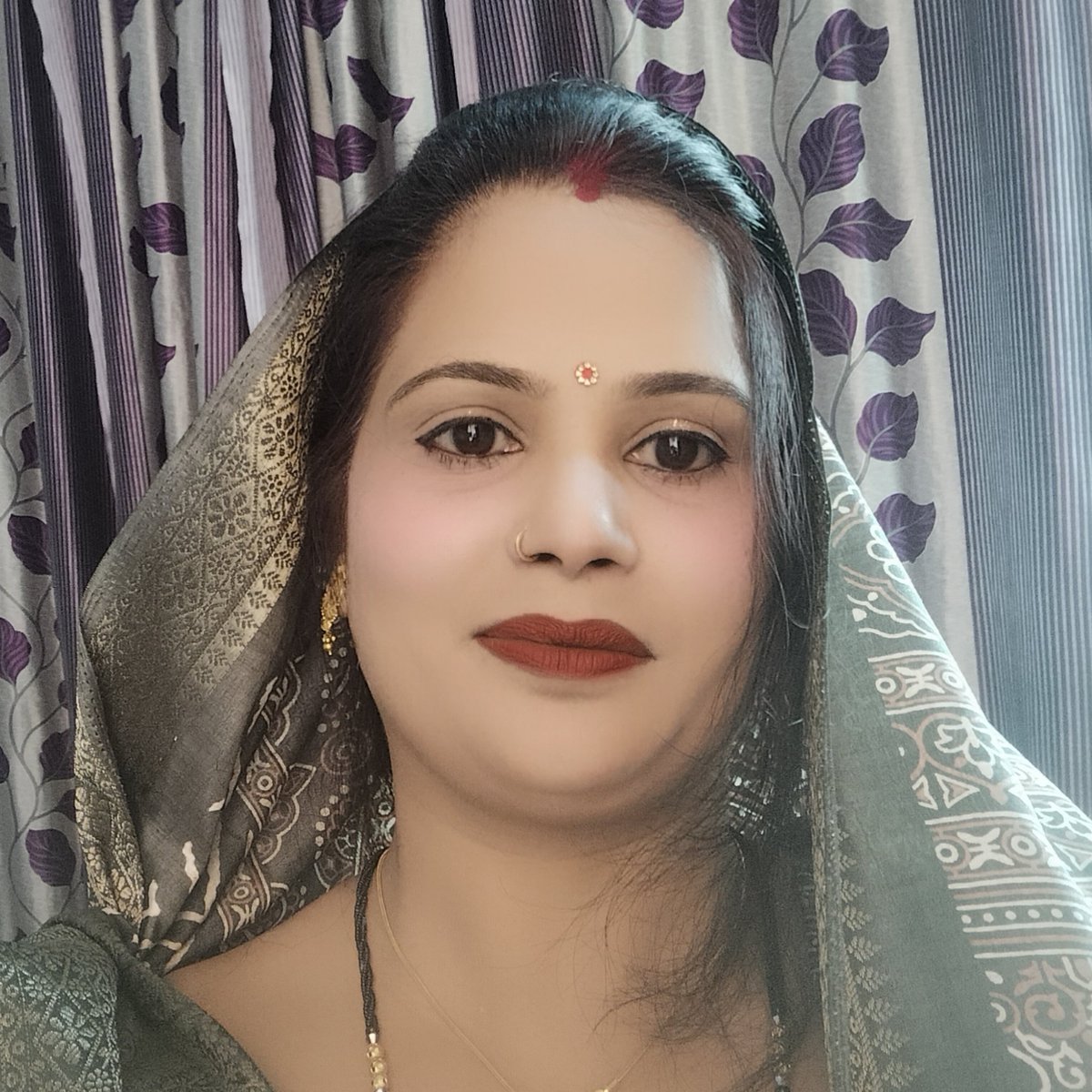 PoonamOnX's tweet photo. #NewProfilePic https://t.co/4zOv7nqxzw