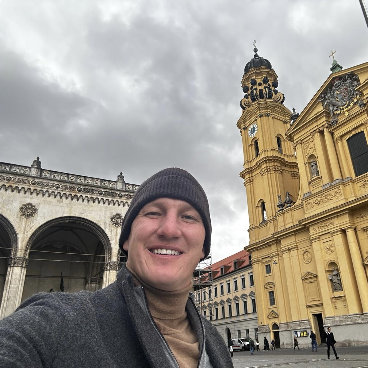 Bastian Schweinsteiger tweet media