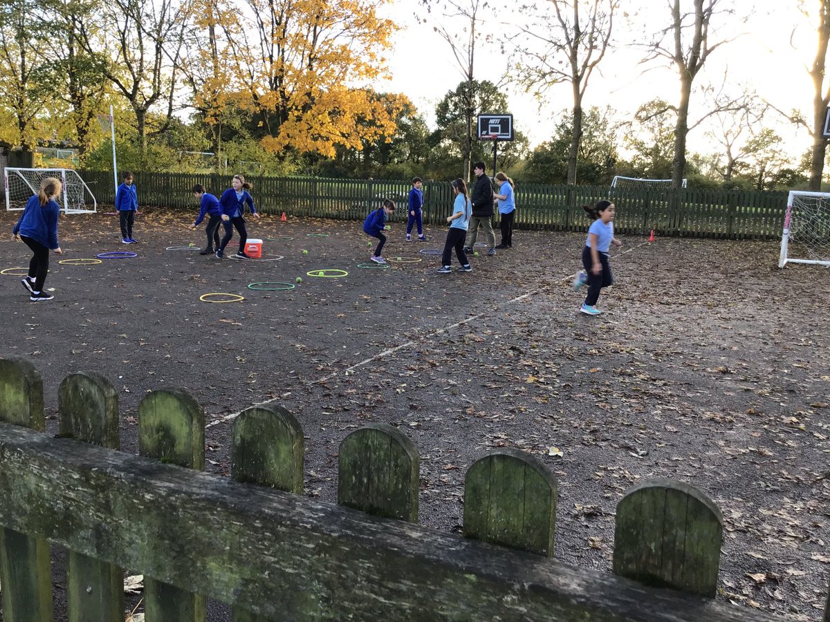 Tinkerbell tweet media