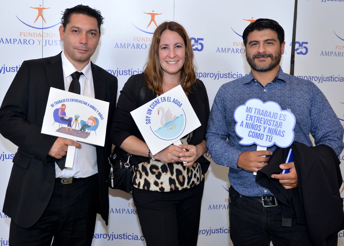Fiscalía de #Atacama recibe premio a la gestión de excelencia por aplicación de Ley 212.057 de Entrevista Investigativa Videograbada. fiscaliadechile.cl/Fiscalia/fisca…