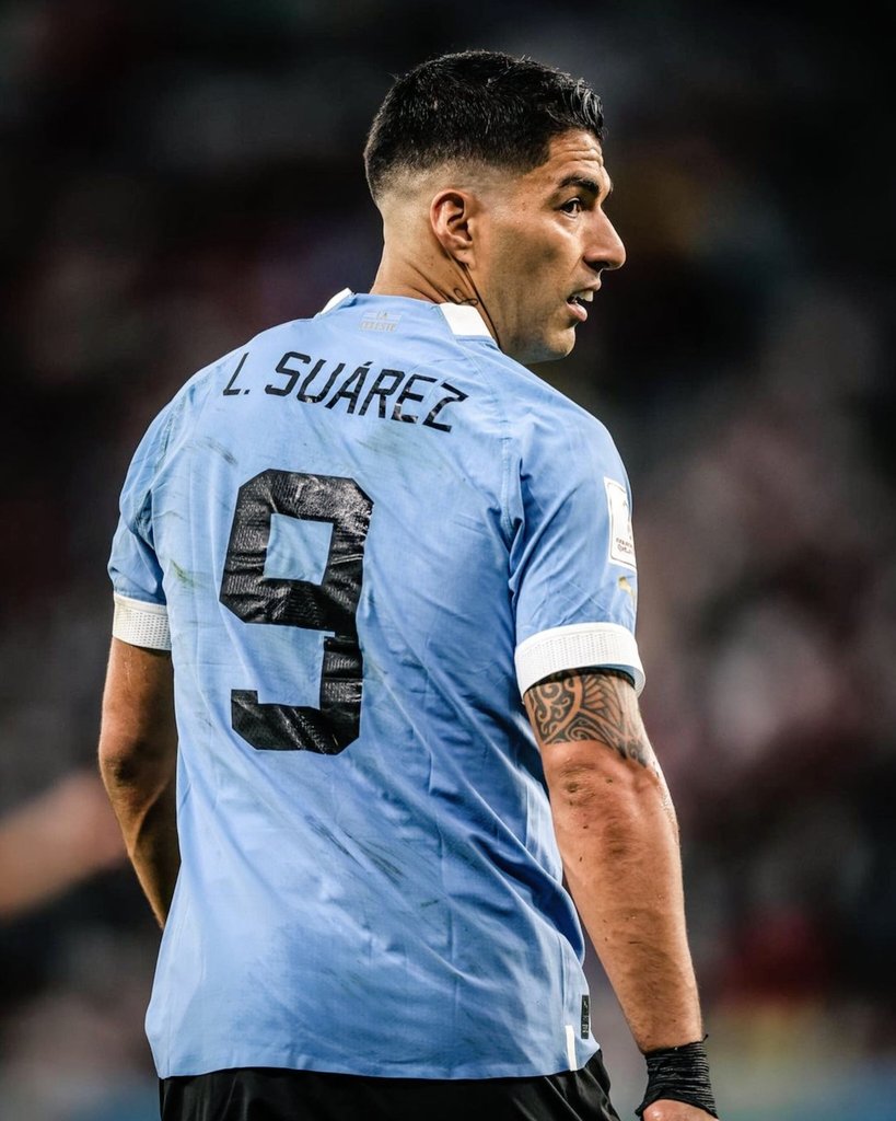 👕 SORTEO de la camiseta de LUIS SUÁREZ

🇺🇾 Por su vuelta con Uruguay voy a sortear la 9 de Luis Suárez con todos los que:

🗨 Mencionen a un amigo en la publicación 

✅️ Sigan a <a href="/Misticauruguaya/">Mística Uruguaya</a> 

🔄 Den RT a la publicación 

El 29/11 doy a conocer al ganador, suerte!