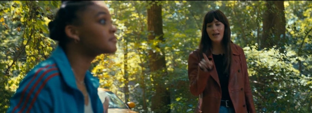 PillarAutism's tweet photo. @MarvelLeaksNews The girls 50shades is protecting look incredibly irritating to be around https://t.co/uK5L5cYrRX