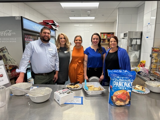 dscheiderer's tweet photo. What a way to start a day!!  Thankful for CCHS admin for providing pancakes for us this morning.  #gocavsgo #proudtocallmyhomecc @BethHouf @Schwarzer96 @AlexMiriani @ginnyleegilbert https://t.co/yAEb0vx7Qq