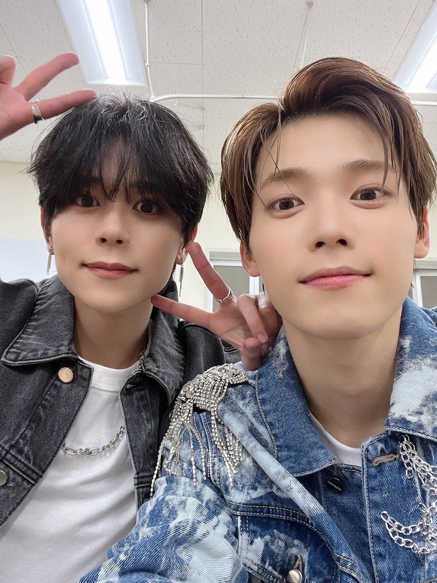 INI みてコレ！　コンプリート　11点セット　木村柾哉 藤牧京介　ほか mqdefault.jpg