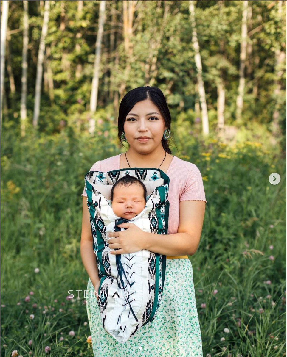 Meet Noella Steinhauer: Indigenous Portrait Artist. Capturing Indigenous Beauty. One image at a time. 

📸:  @SteinhauerPhoto 

#nativeamericanheritagemonth
#nativeamericancreatives
#indigenousbeauty

Check out her amazing work here: steinhauerphotography.ca