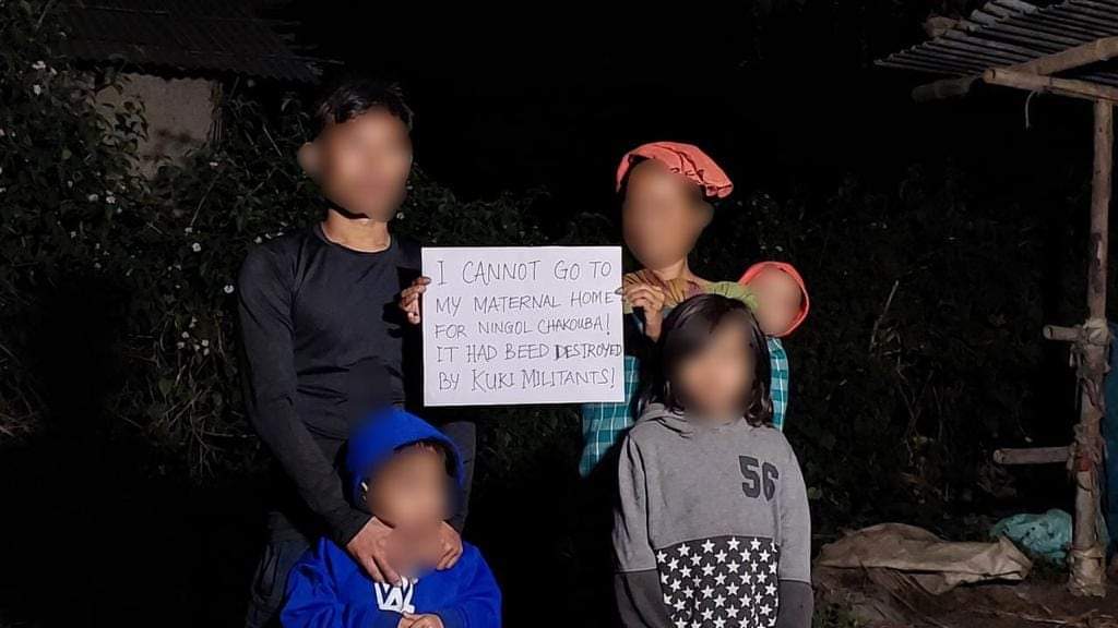 delhimeitei's tweet photo. Meitei #NingolChakouba, the largest festival, is not observed today in remembrance of the souls lost to #KukiTerrorists.  

#NoHomeNoChakouba #TakeUsHome #NingolChakoubaSilence #StandForRelocation #HomeForEveryWoman #StandWithWomen #Manipur #InSolidarityWithOurBrothersAndSisters