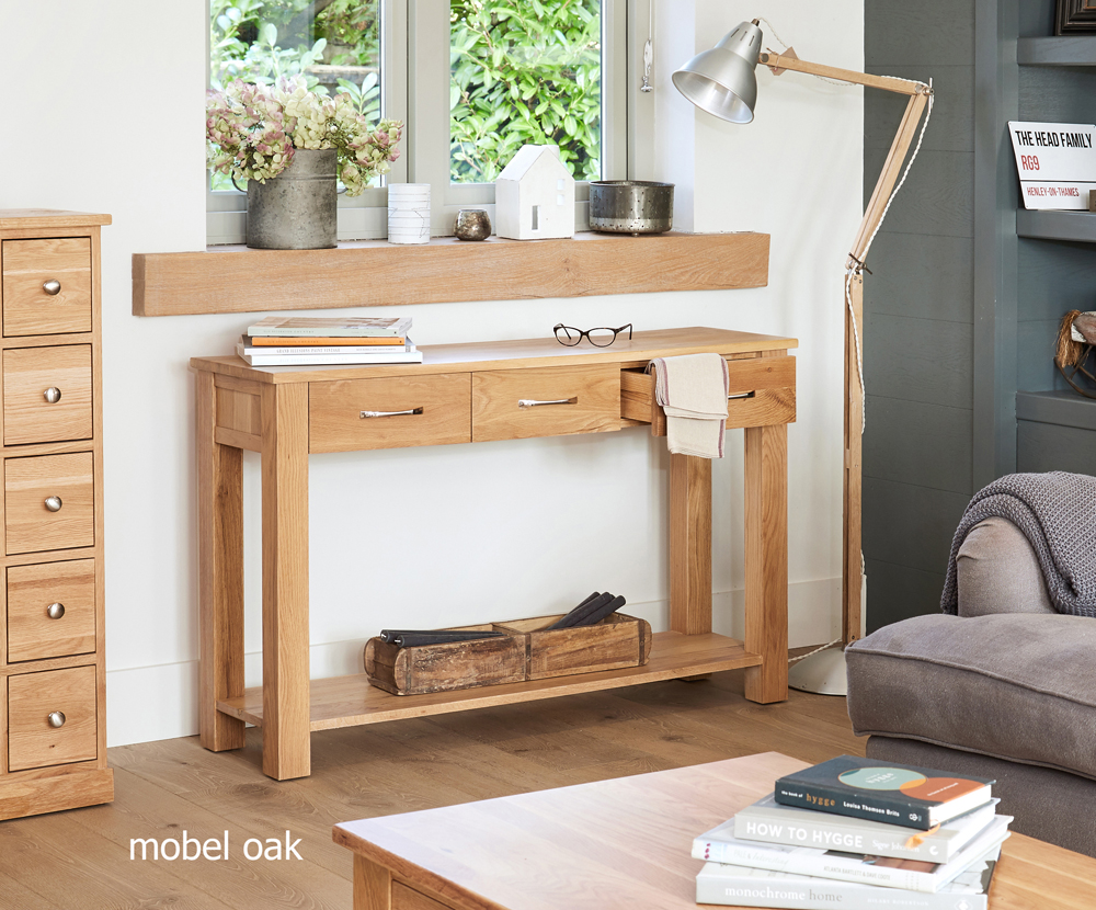 wood_furniture's tweet image. The Mobel Oak console table adds contemporary style and storage and is ideal for creating a focal point in any alcove, dining room, living room or hallway #WoodenFurniture #ConsoleTable wooden-furniture-store.co.uk/mobel-oak-cons…