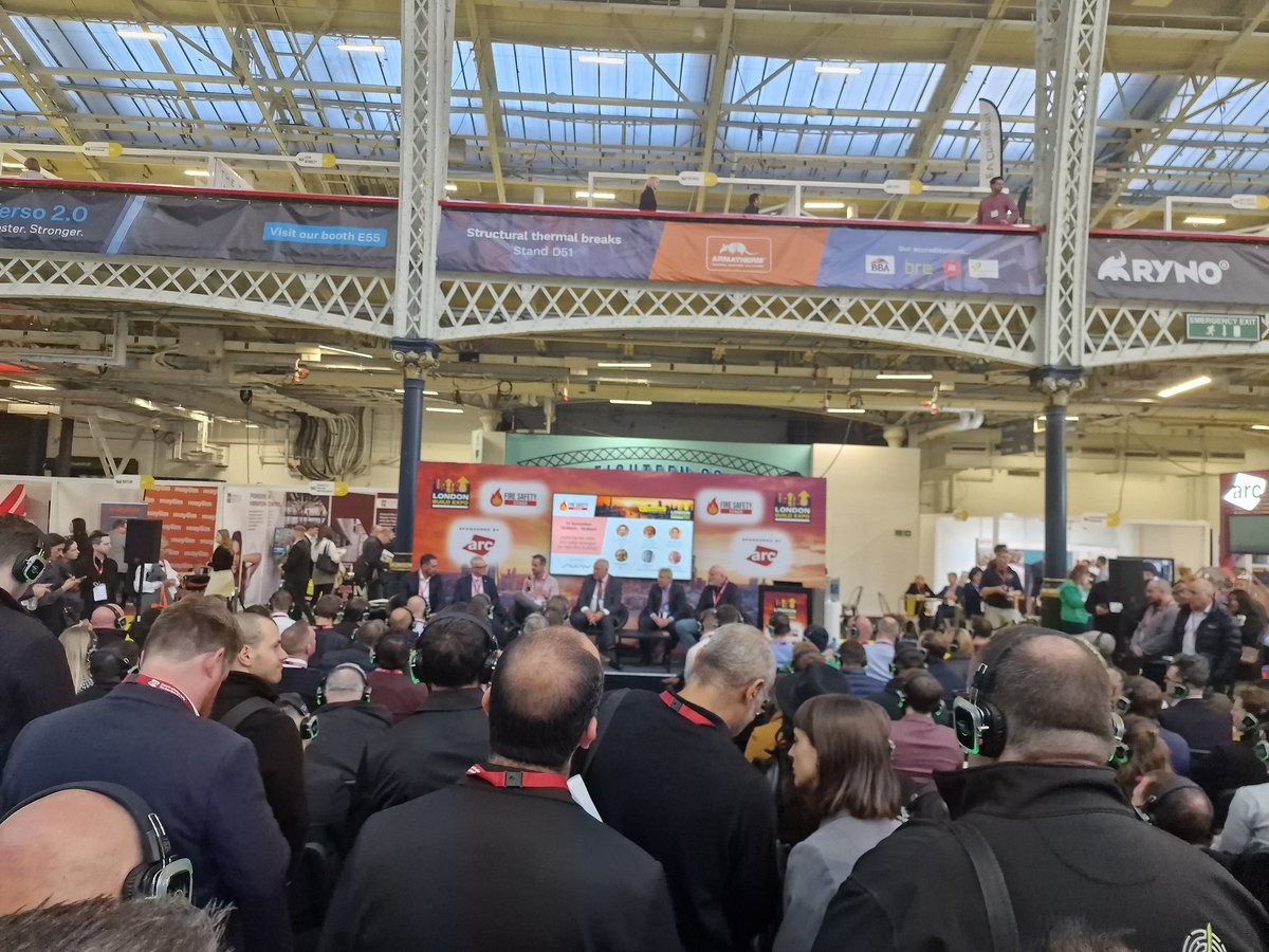 it's overfilling on the #firesafety stage at <a href="/LondonBuildExpo/">London Build</a> discussing fire safety strategies for High Rise buildings!
 Providing insights on the #buildingsafetyact &amp; #goldenthread ...Do you understand your responsibilities❓️❓️🧐