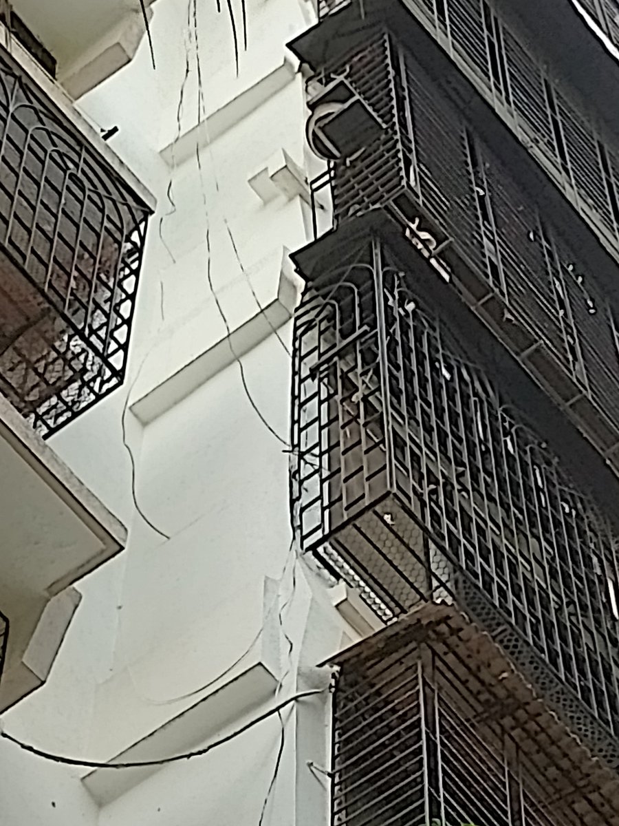 i_amitmerchant's tweet image. Risk of #dengu and #malaria, :  Krishna Apt, 4 Bunglow RD, Nr. Good Sephard Church, Andheri (W), Mumbai. BMC couns. ward 67 &amp;amp; 68 office. @BJP4Maharashtra @mybmc @MoHFW_INDIA 
@mybmcwardKW @mumbaimatterz @MumbaiPolice @AndheriLOCA @Andherinews @MoneylifeF @CPMumbaiPolice