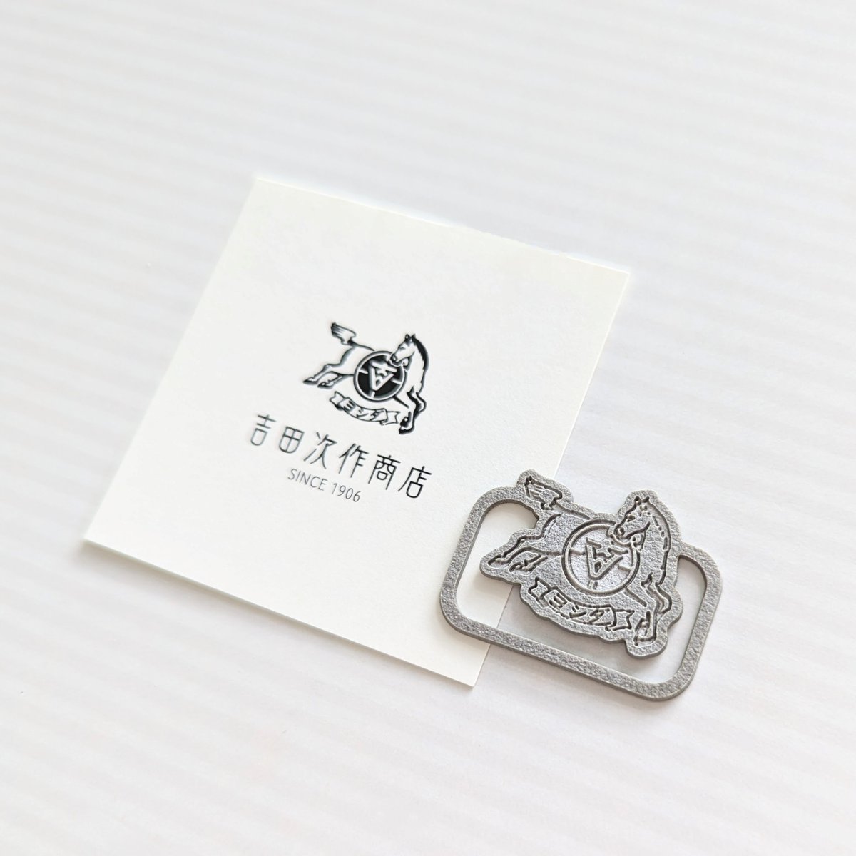 bungujoshi's tweet photo. 【ノベルティ情報】
・オリジナル紙クリップ
吉田次作商店のSNSアカウント（Instagram・Xいずれか）をフォローいただいたお客様にプレゼント

#文具女子博 #文具女子 #文房具 #文具 #stationery https://t.co/SMFvTp1adk