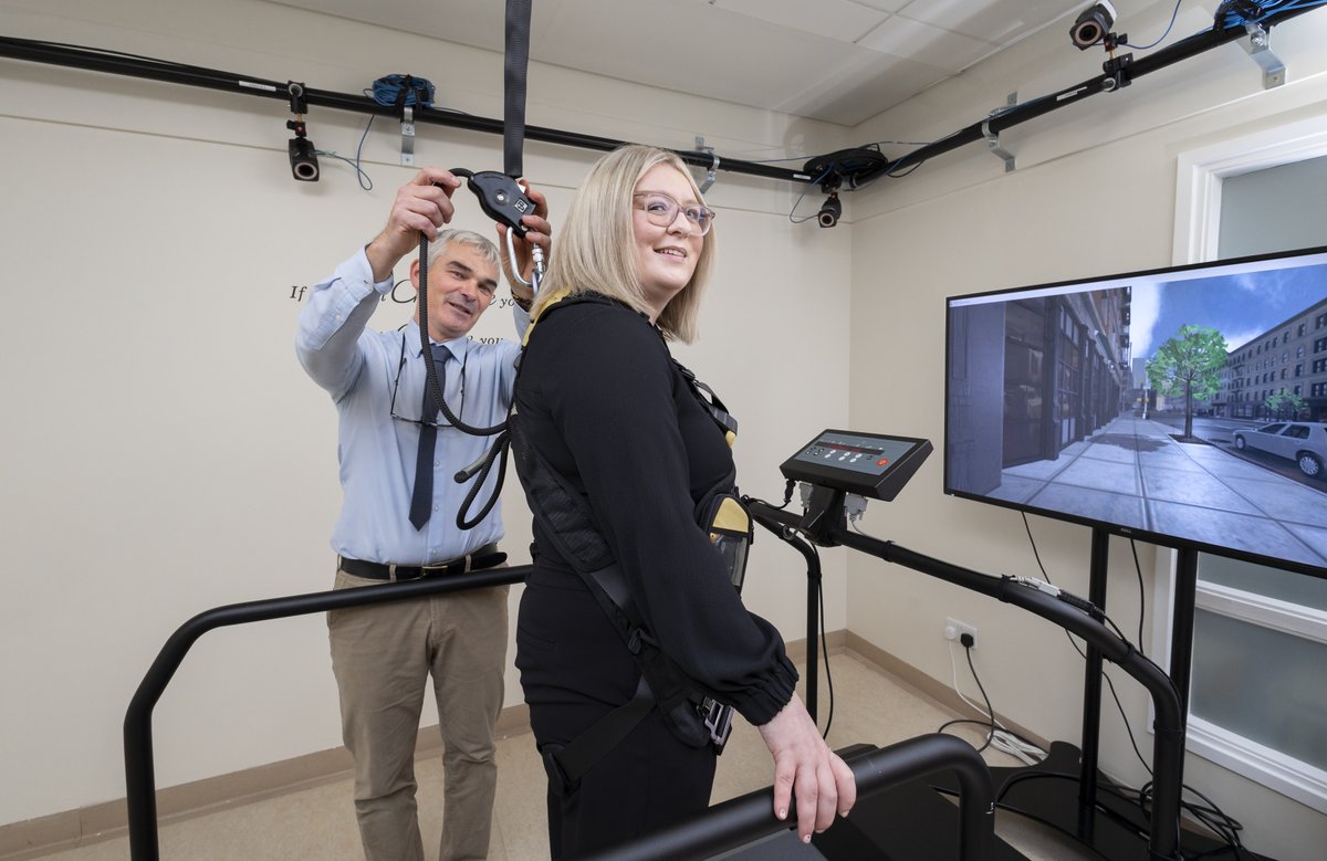 A new @UniStrathclyde @NHSLanarkshire stroke rehabilitation hub uses virtual reality & other tech to boost recovery for stroke survivors tinyurl.com/2s4x67a8