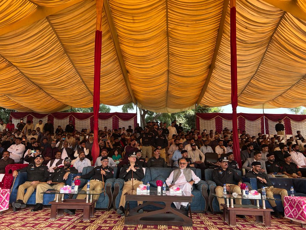 CPLCSindh's tweet photo. November 15, 2023
175 th Passing Out at Shahdadpur Training College. IGP Raja Riffatt Mukhtar Chief Guest along with Chief CPLC Sindh Zubair Habib T.I.
#CPLCSindh #SindhPolice #175thPassingOutParade #ShahdadpurTrainingCollege #IGPRajaRiffatMukhtar #ZubairHabib #ChiefCPLC https://t.co/jCqKFaycPH
