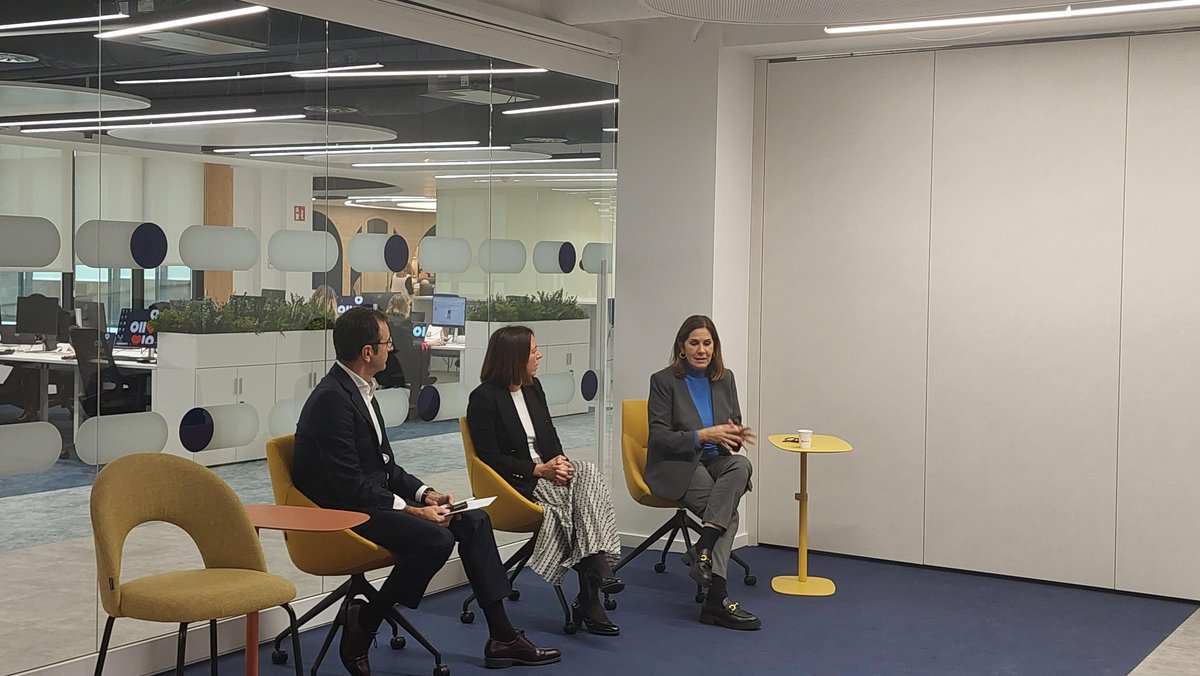 🔴#RealeNews| <a href="/Reale_Seguros/">Reale Seguros</a> participa en la Mesa Redonda "Gestión #talentosenior" Organizada dentro del #LabSDemografía por <a href="/Randstad_es/">Randstad España</a>  y <a href="/Fundacion_SERES/">Fundación SERES</a> .

🗨️<a href="/InclanSuarez/">Pilar Suárez-Inclán</a>, directora de comunicación institucional y #RSE de <a href="/Reale_Seguros/">Reale Seguros</a>, ha puesto en valor el alto desempeño