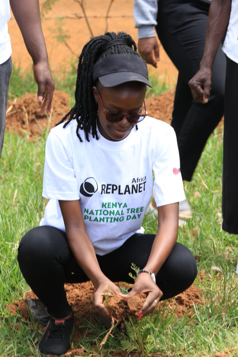 Thank you all for coming to walk with us in the climate change journey.  It was amazing and productive 👏.  Tunasema asante sana ! #TreePlantingDay @joelomondi <a href="/Amref_Kenya/">Amref Health Africa in Kenya</a> <a href="/BYCke_/">BYCKE</a> <a href="/collins_kimetit/">COLLINS KIMETIT</a> @Hon_Joelle <a href="/KuzaUpeoAfrica/">Kuza Upeo Africa</a> <a href="/NafulaMirriam/">@Nafula MirriamKE</a> <a href="/tracytermutala/">Tracyter Mutala</a> <a href="/YACT_Africa/">Y-ACT, Youth in Action</a> <a href="/UNFCCC/">UN Climate Change</a>