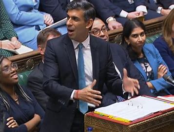 So many issues #Starmer could choose to go on at #PMQs. Far too many but it matters little as #Sunak will revert to the same tired diversions, mistruths and history lessons. A pointless unelected #PM pantomime with a pointless #Speaker trying to provide the laughter. Not funny.