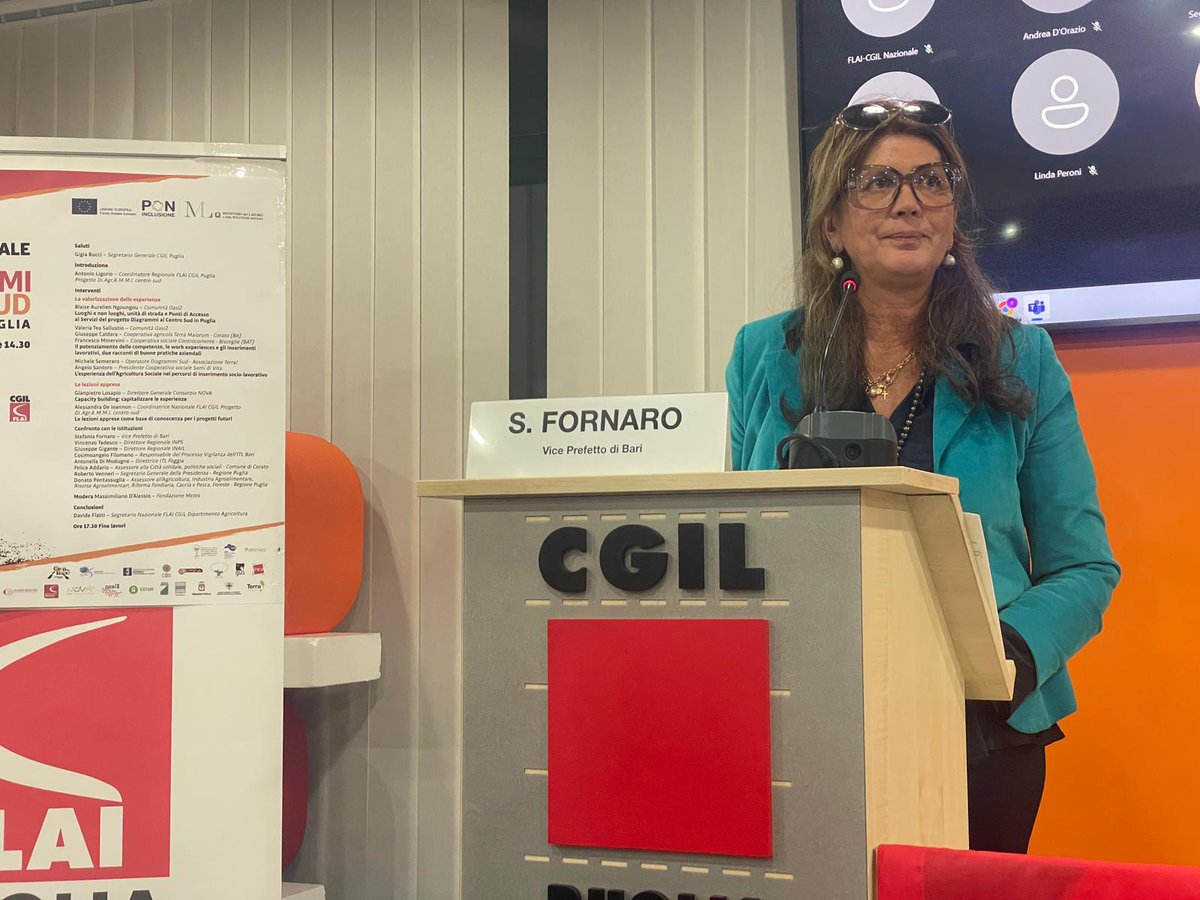 SI è tenuto lunedì 13 novembre a Bari il seminario finale per <a href="/DiagrammiSud/">Progetto Diagrammi SUD</a> per la Regione Puglia. Per approfondire > shorturl.at/jpqU6
📷DS | PON Inclusione - FSE 2014-2020