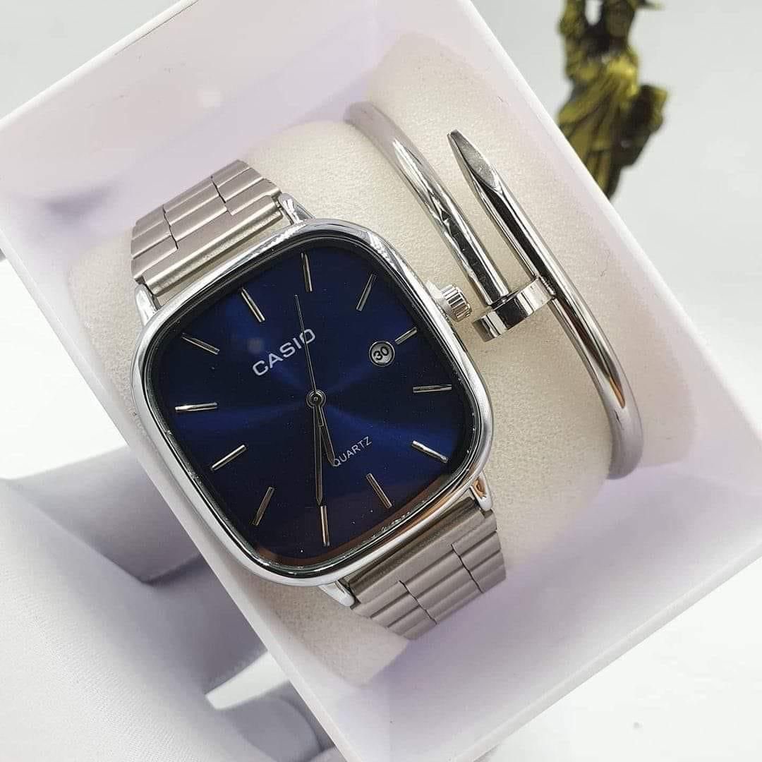 Jumeezz's tweet photo. Hi guyss! I’m Azeezah, your go-to person for stylish affordable jewelry and wristwatches. It’s my pleasure to add a touch of elegance to your accessories collection!
Frame 1:  3000 naira 
Frame 2: 3700 naira (boxed)
Frame 3: 8500 naira (boxed)
Frame 4: 11500 naira (boxed) https://t.co/nxU0VW3oS7