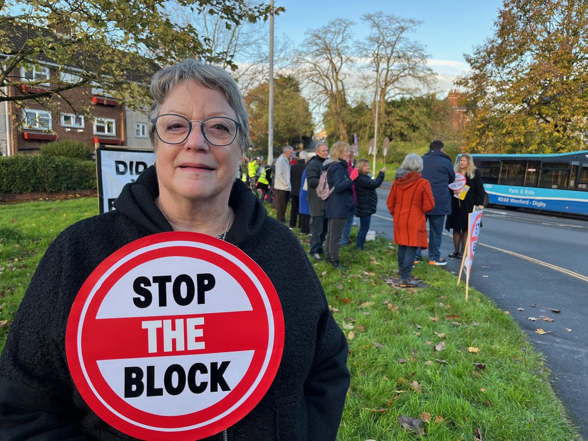 Out this morning to talk to protestors against the hugely controversial traffic reduction scheme in Exeter. Gini Wells said the project was 'causing chaos' #Exeter #LTN