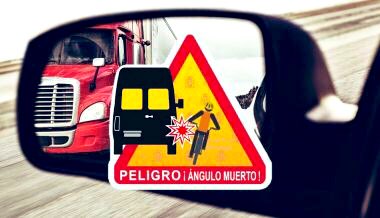 automotorcope's tweet photo. #motor y #transporte #SeguridadVial 🚚🚙🚌 🚶♀️ 🚴♀️ Puedes volverlo a escuchar 🎧 @COPE #radio #podcast #Motor @Poniendocalles #ADAS #camiones #DGT #angulomuerto #SEAT1400 #movil https://t.co/2XXiqf8rWp