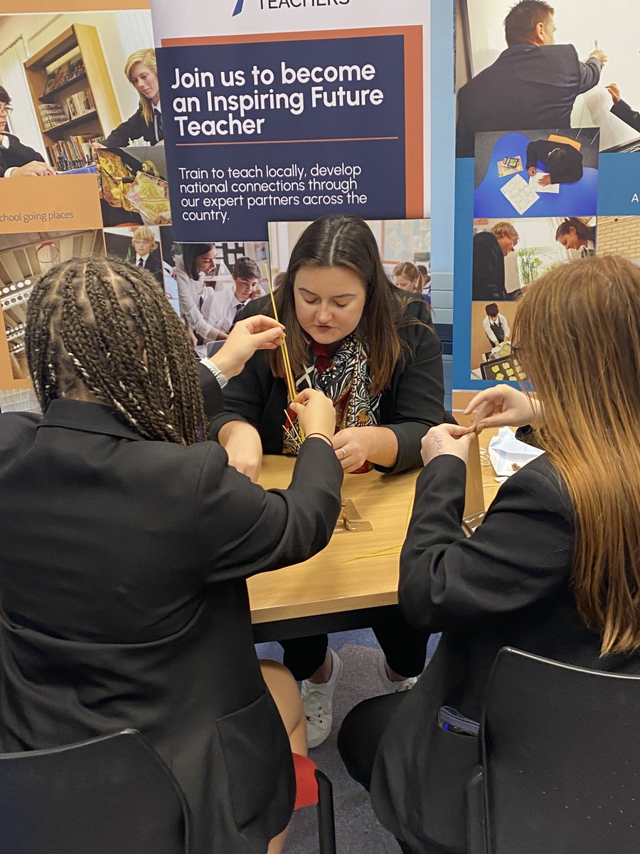 Sharing a few snaps from <a href="/DurringtonHigh/">Durrington High</a> School and <a href="/SouthernWater/">Southern Water</a>'s recent Skills event 💜

We're so grateful to have the support of Southern Water once again &amp; to be working with the wonderful students from Durrington High School for another year has been amazing!

#daretodream