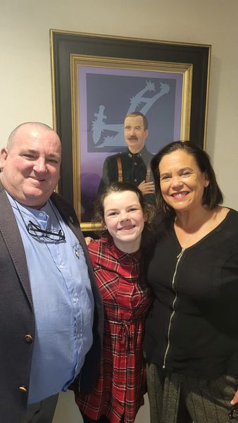 MartinBrowne_SF's tweet photo. Delighted to join Mary Lou in meeting with Cara Darmody yesterday regarding the challenges continuing to be faced by families accessing autism services, as well as the under-recognition of  carers.
These failings must end - and Sinn Féin is committed to just that. https://t.co/E02eQtJ1NX
