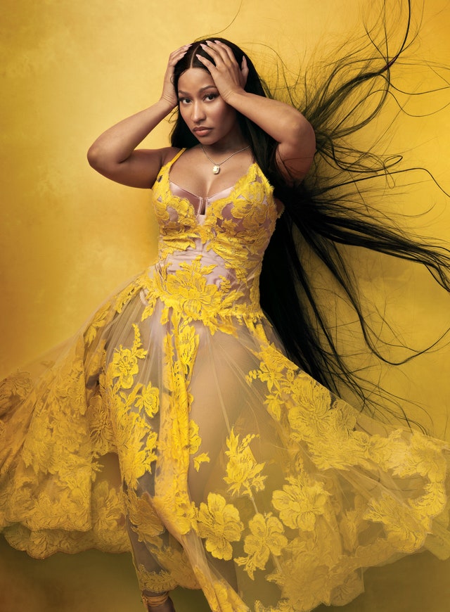 KarmenFandiego's tweet photo. .#Barbz When u're off ur streaming app, Give ur streams priorities to #NickiMinaj
1)Turn down the volume (🚫 mute) or use ur headphones
2)Run exclusive Nicki Minaj playlists with #SFG #RRDS and #LTSY as priority songs
3)Go about ur day or sleep peacefully
4)Every stream counts🙏🏽 https://t.co/wpMHY8L5DD
